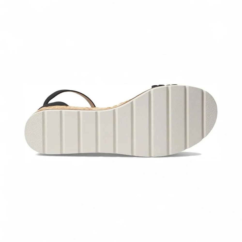 DV by Dolce Vita style biddy